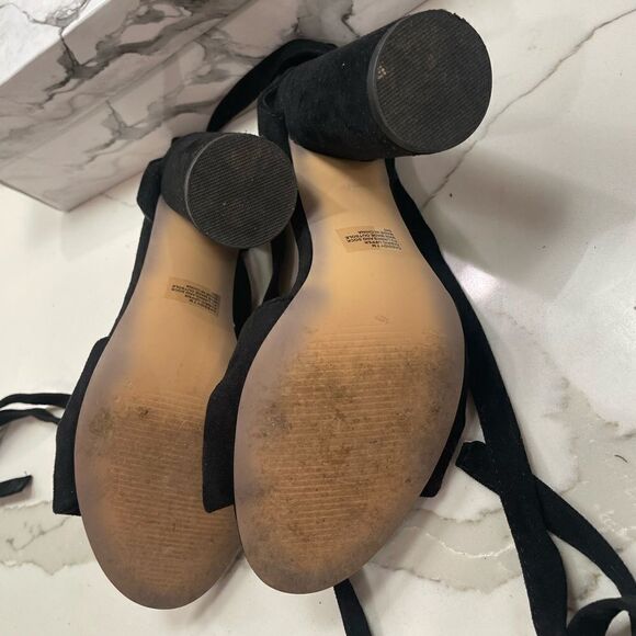 Steve Madden ‘Cassidy’ wrap around heels - Picture 4 of 5